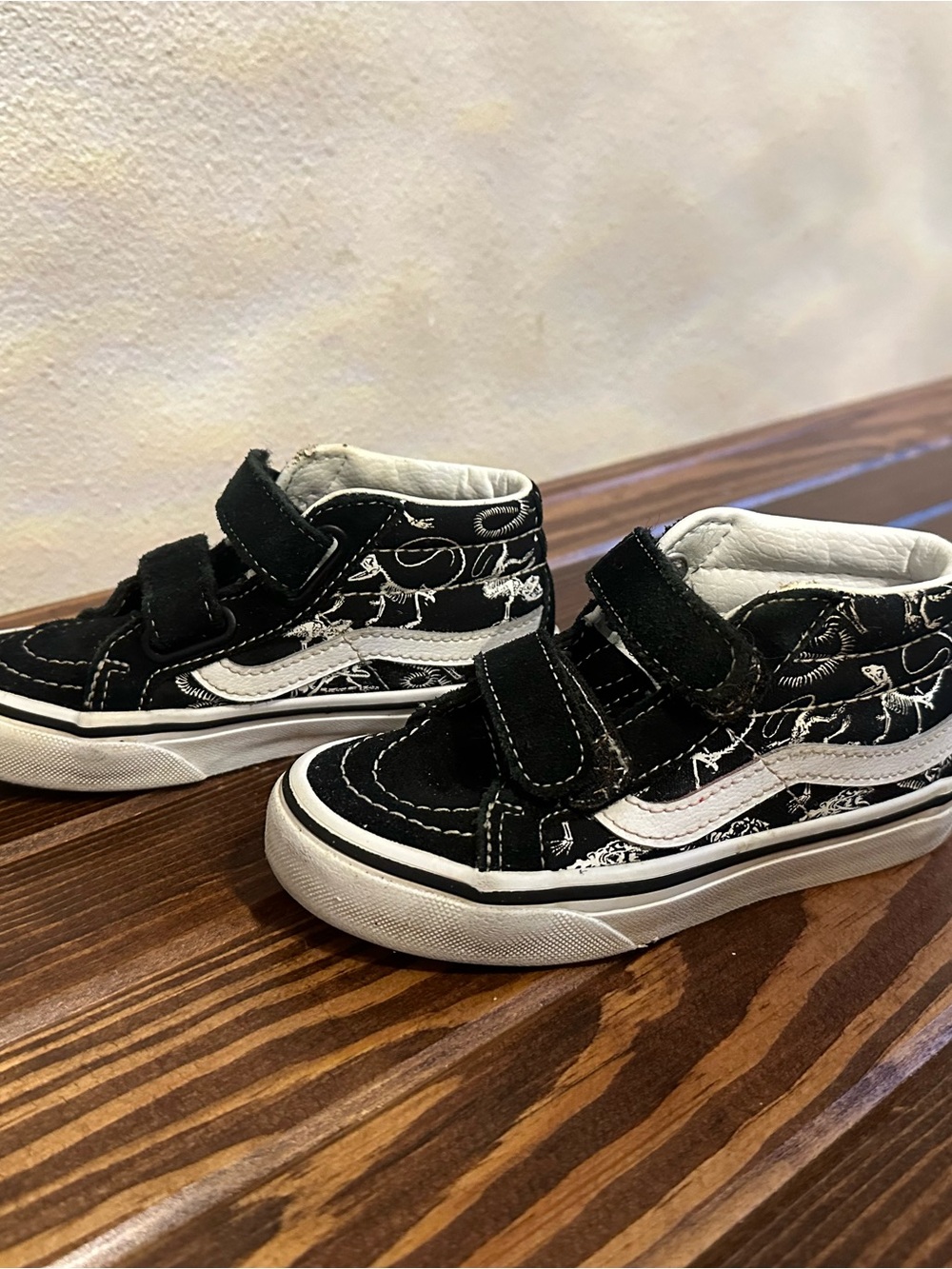 Black and White Kids High-Top Velcro Sneakers
